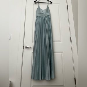 This is a ASOS dress bought it for wedding. Never worn it. Size Large.